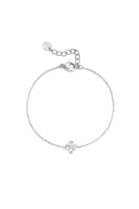 Bracelet with clover decoration