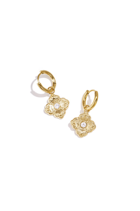 Earrings with elegant clover and stone